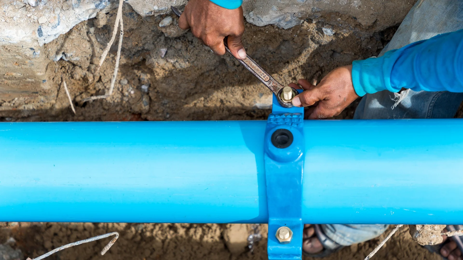 Main water replacement (2)