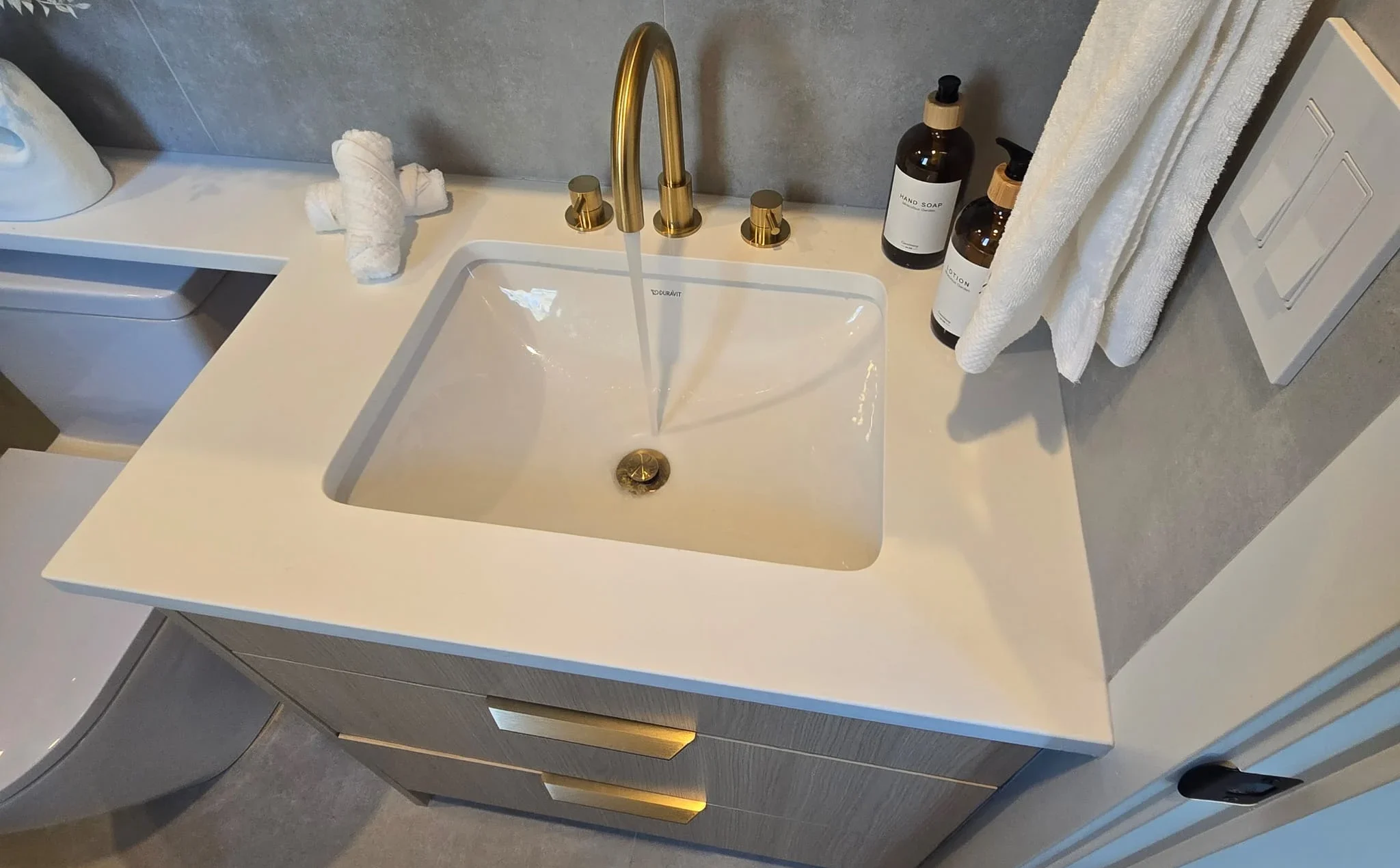 WhatsApp Image 2026-01-08 at 12.01.43 PM